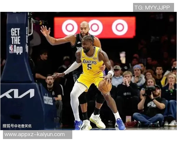 亚当斯防挡拆表现出色每回合失分仅067分与艾顿并列中锋第二佳