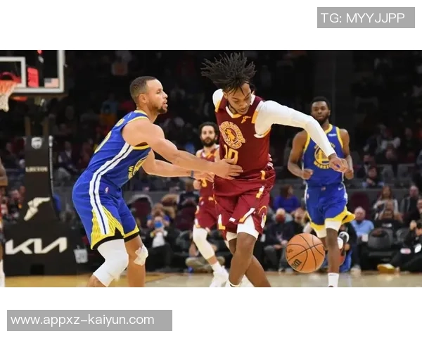 哈克斯分享球队快节奏打法乐趣强调切入跑动与空间创造的重要性